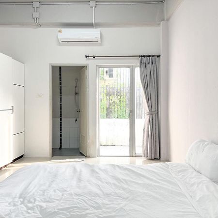 Tf Apartment Chiang Mai Exteriör bild